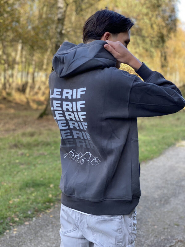 "Le Rif hoodies, geïnspireerd op het culturele erfgoed van het Rifgebergte."